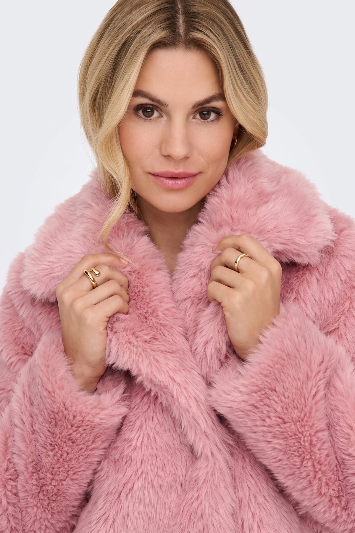 Faux Fur Jacket Pink Cropped Oversized Women