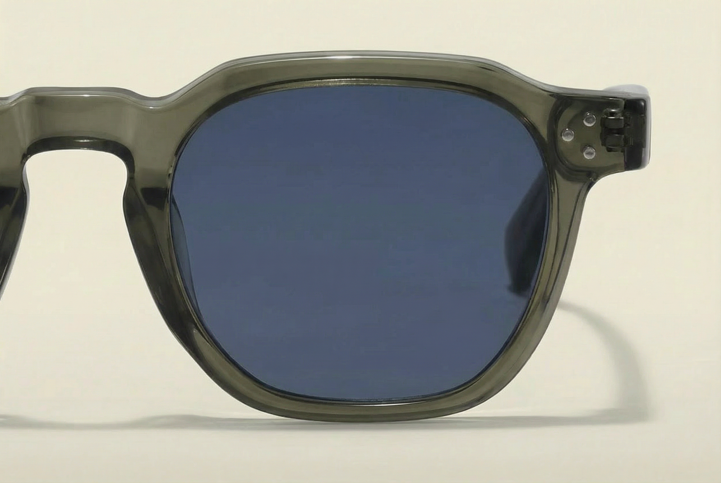 Vision 001 - Green