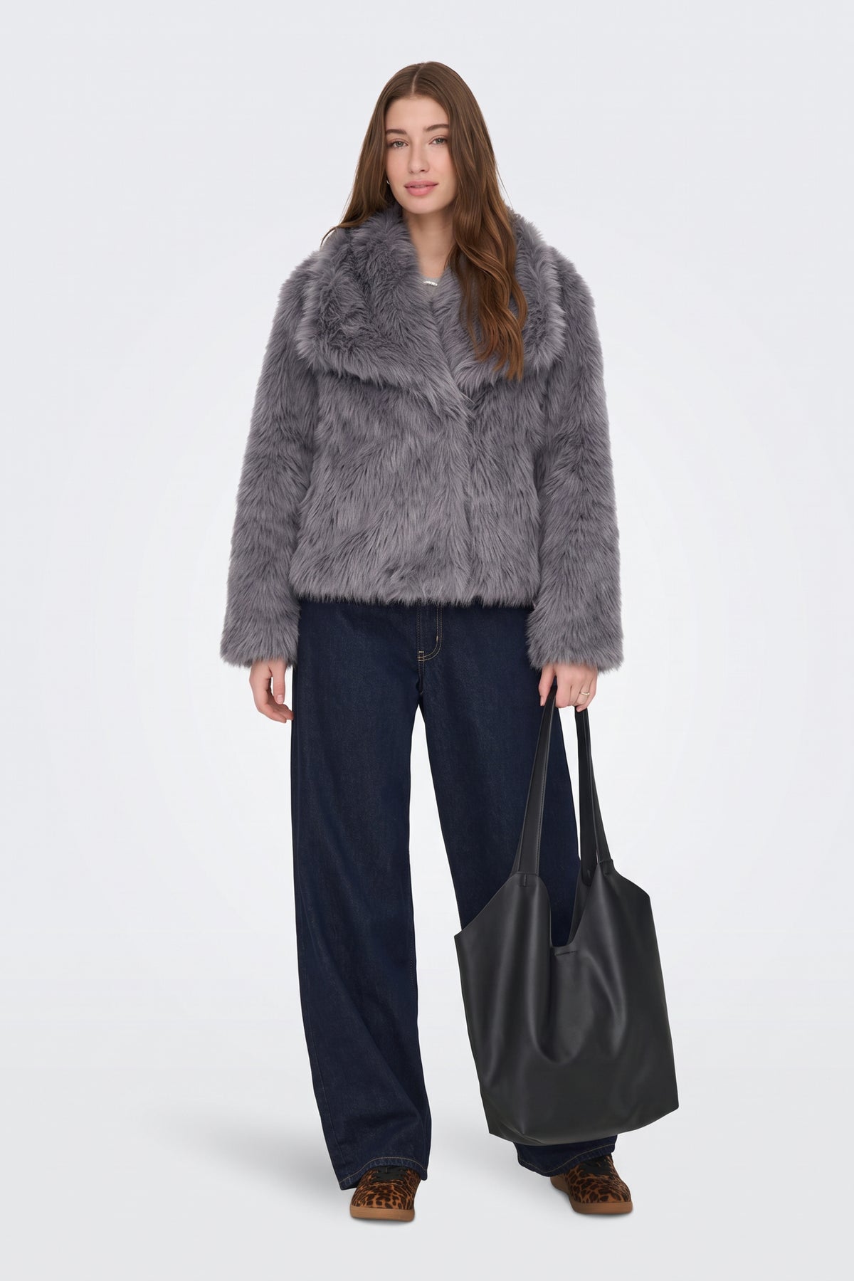 Faux Fur Jacket Grey Cropped Oversized Women