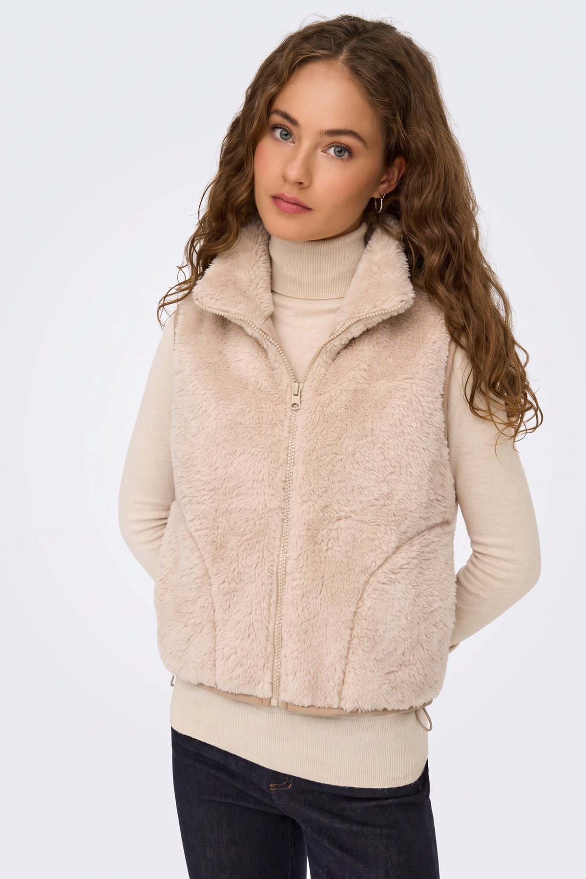 Faux Fur Gilet Beige Fluffy Women
