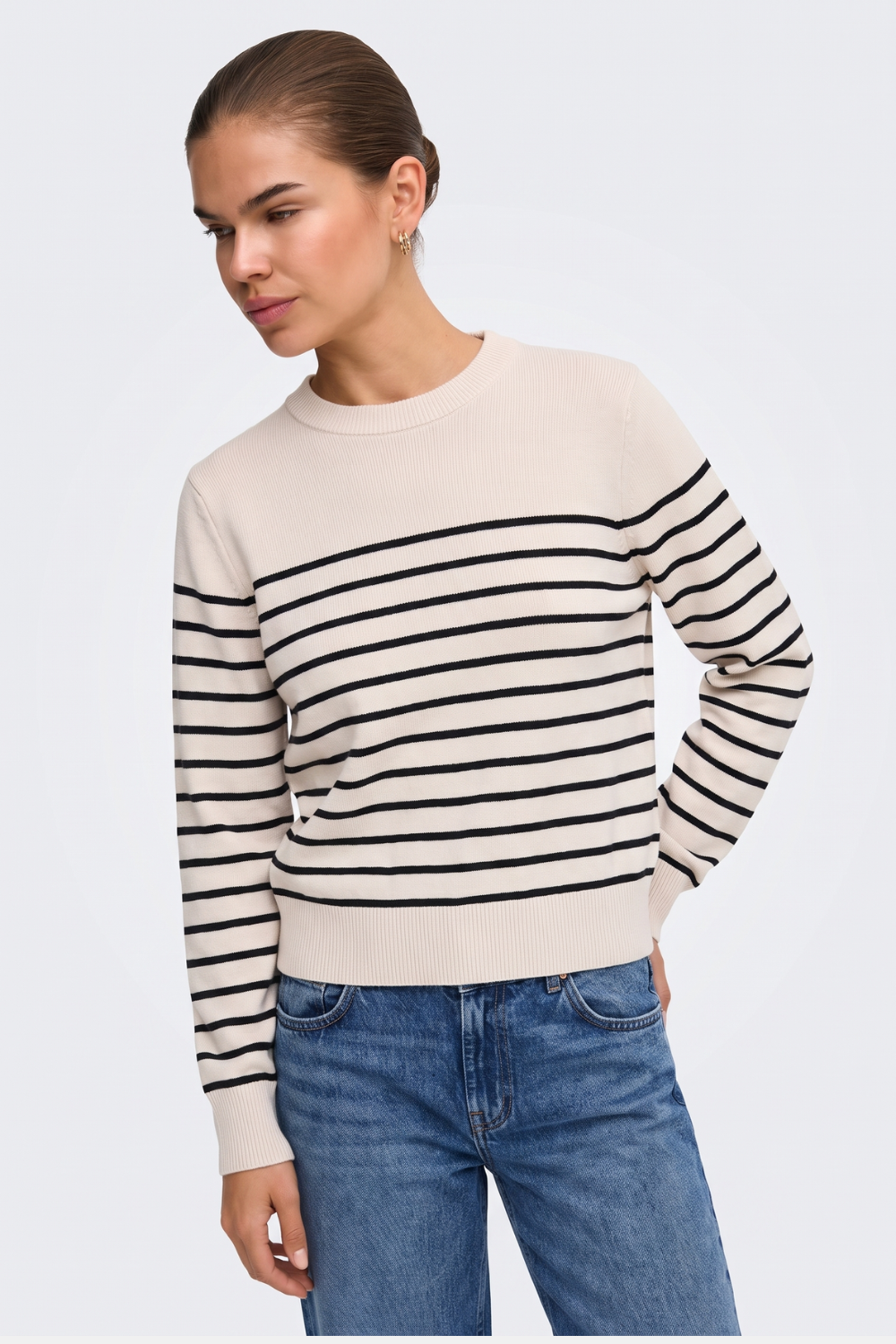 Cream striped fine knit jumper with crew neck, on model